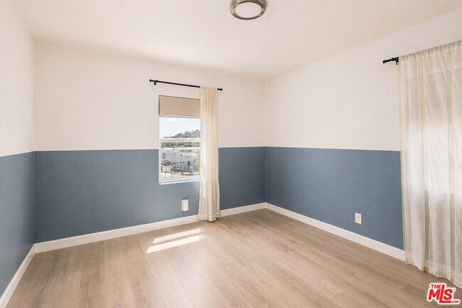 Building Photo - 4540 Catalpa St