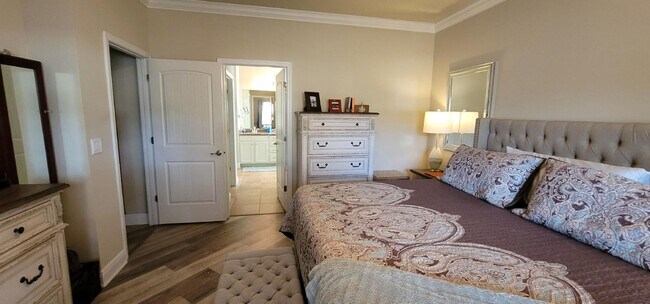 Building Photo - Lovely 3 Bedroom Home in Driftwood Estates!