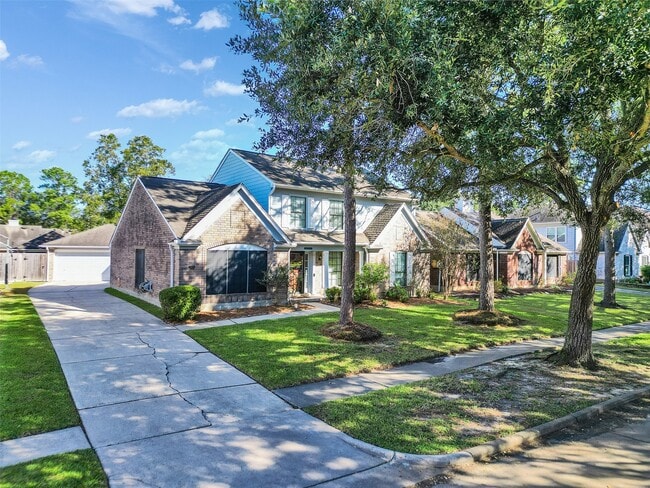 Building Photo - 2108 Autumn Cove Dr