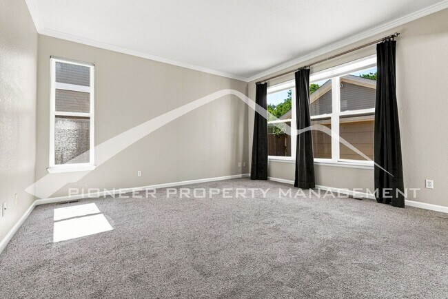 Building Photo - 7978 E Vassar Dr