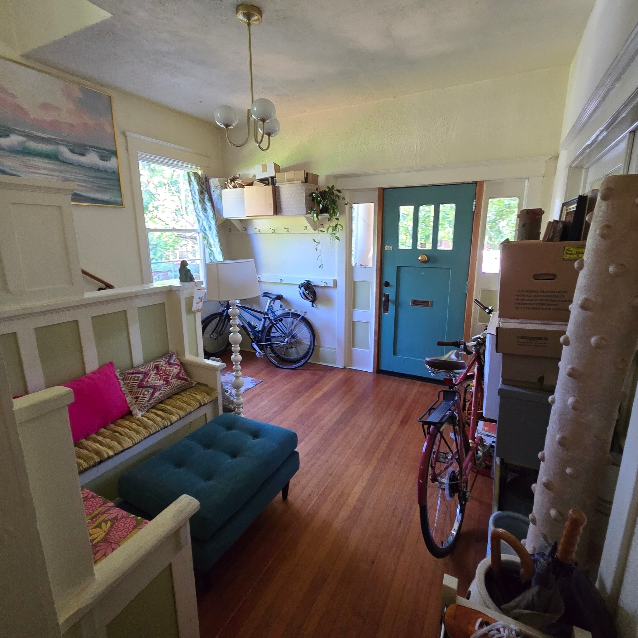 bike storage in shared entry - 555 N Simpson St