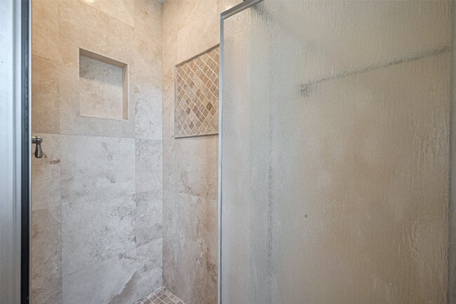 Building Photo - 3102 Colonel Ct Dr