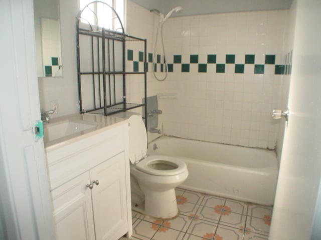 Building Photo - 2424 Workman St