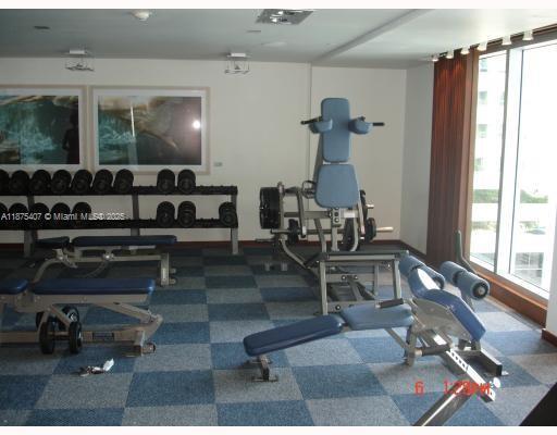 Building Photo - 335 S Biscayne Blvd