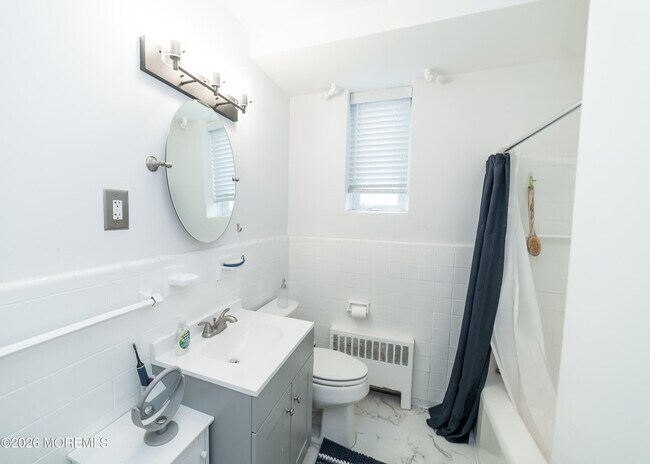 Building Photo - 293 Spring St