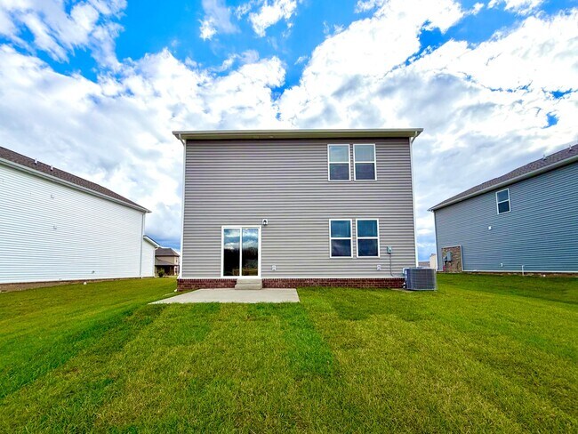 Building Photo - 913 Moray Ln