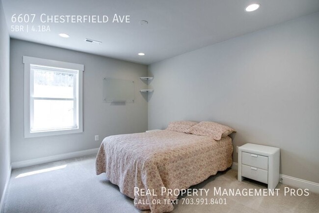 Building Photo - 6607 Chesterfield Ave