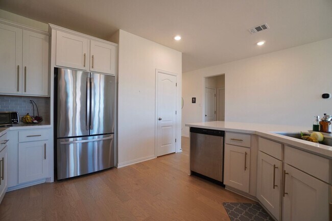 Building Photo - 208 Monteforte Rd