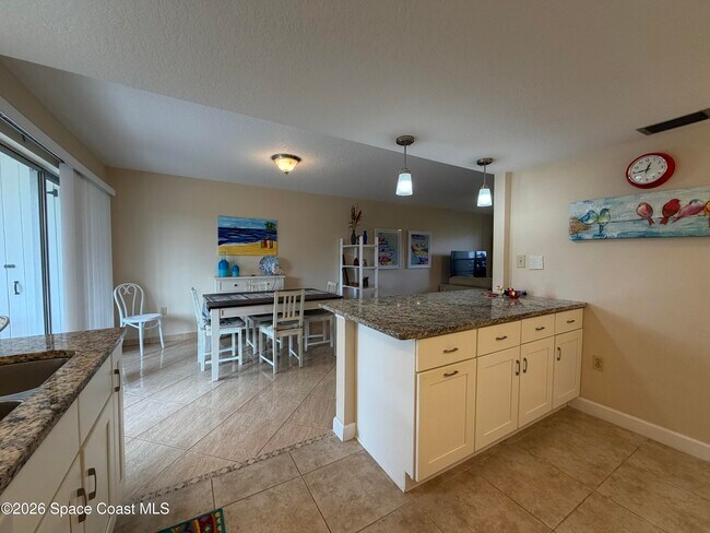 Building Photo - 436 Blue Jay Ln