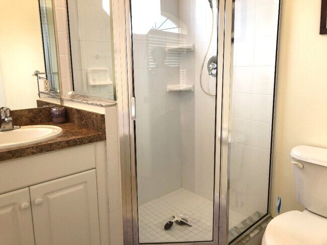 Building Photo - NEW PRICE! Venice, FL 3BR/2BA/1CG Seasonal Rental in Courtyards of Gondola Park