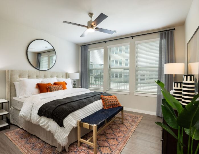 Building Photo - 4255 Magnolia Vlg Dr