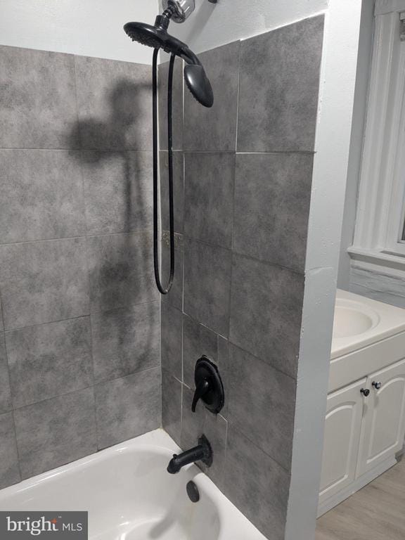 Building Photo - 1168 Mechanic St