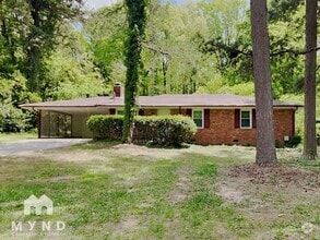 Building Photo - 392 Colchester Dr
