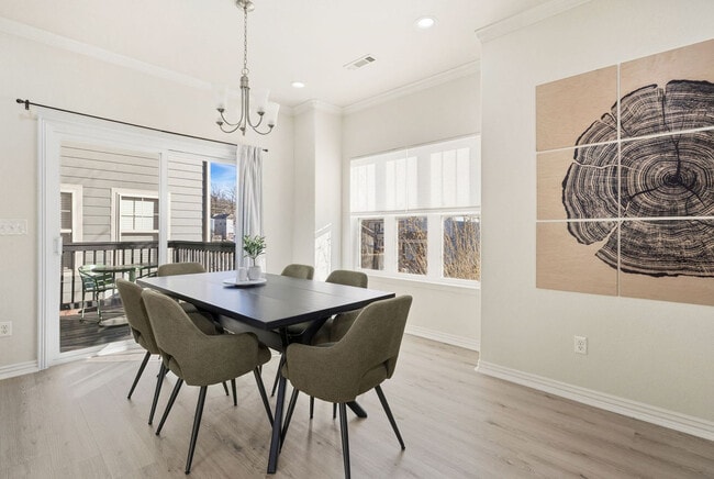 Building Photo - 3813 W Pawnee Rd