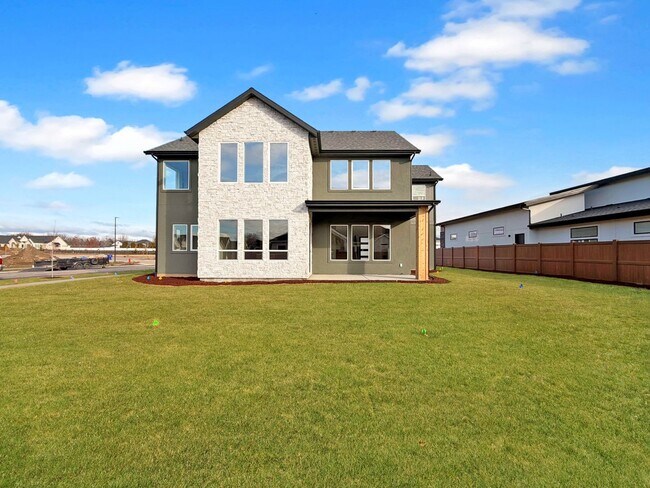 Building Photo - Pet-Friendly Luxury: New 4BD Construction with 2 Dedicated Offices in Eagle’s Centerra Community