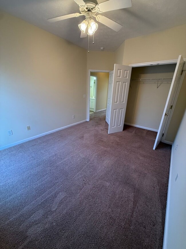 Building Photo - 1257 N Dean Rd