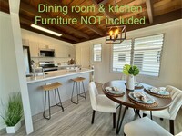 Building Photo - Modern two story Kaimuki home - all new ki...