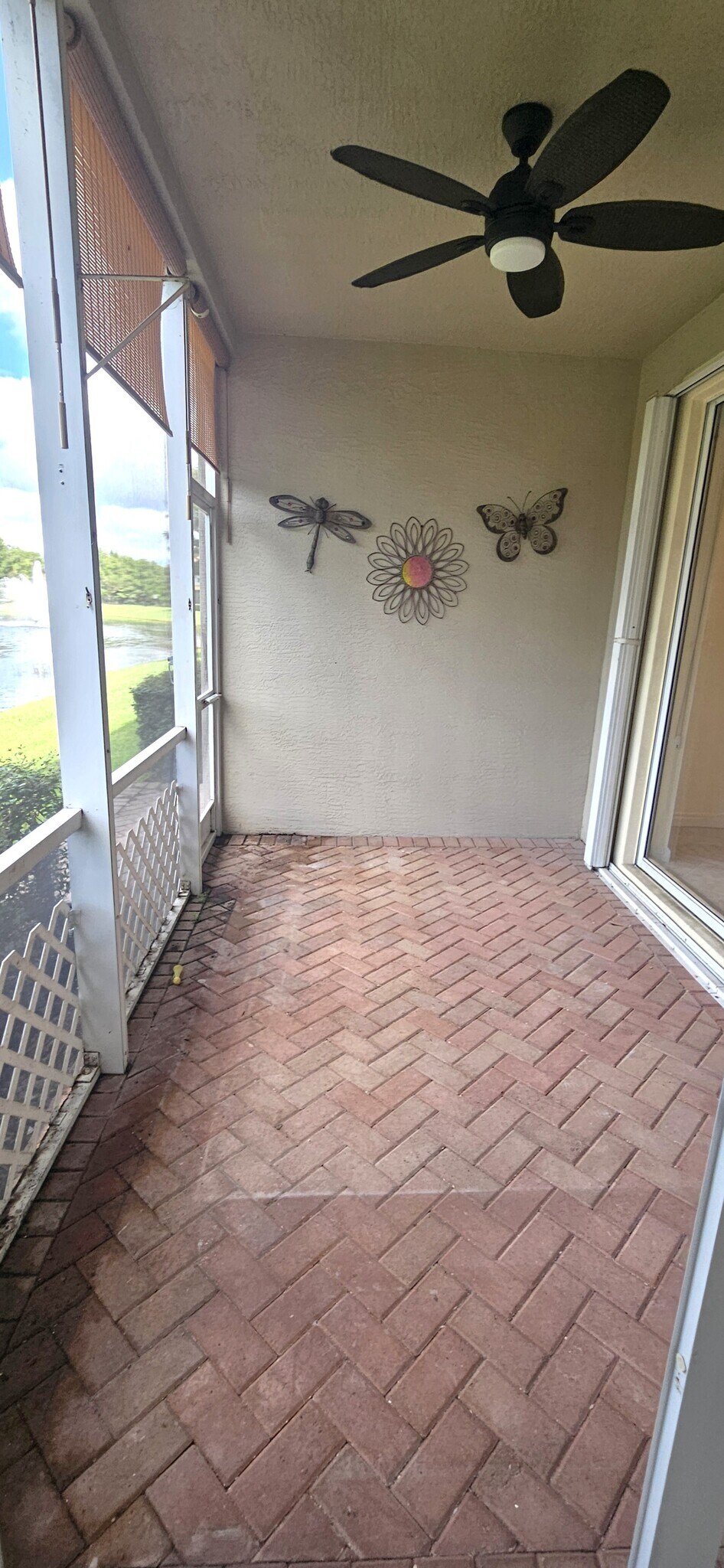 Lanai - 7554 SW Herrington Ln