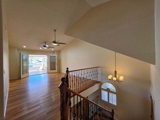Building Photo - Spacious Home in the Heart of Green Valley