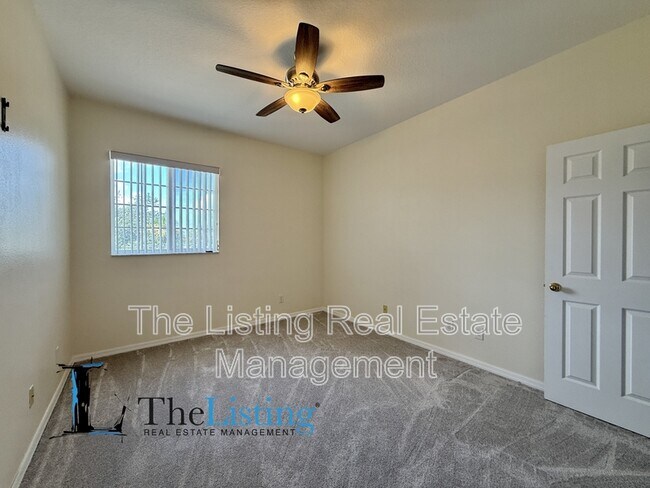 Building Photo - 4052 Alan Dr