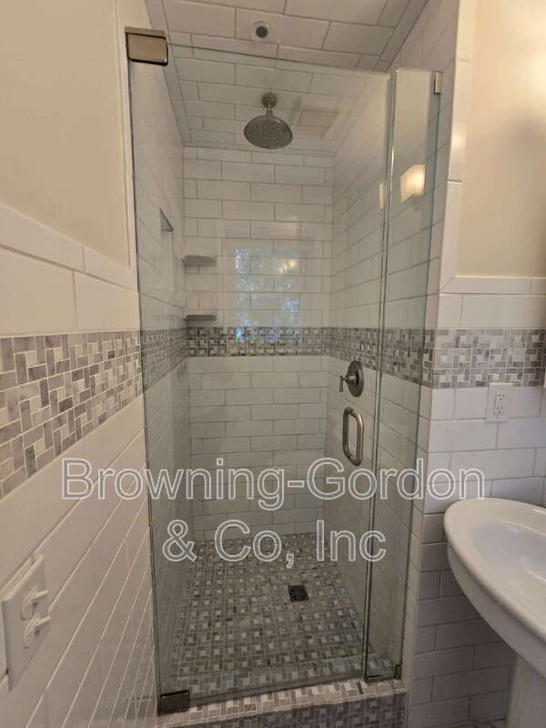 Building Photo - 927 Neuhoff Ln