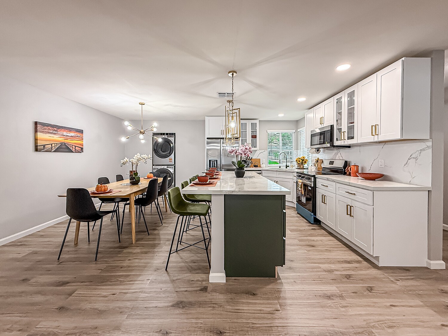 Building Photo - 717 Watson Ave