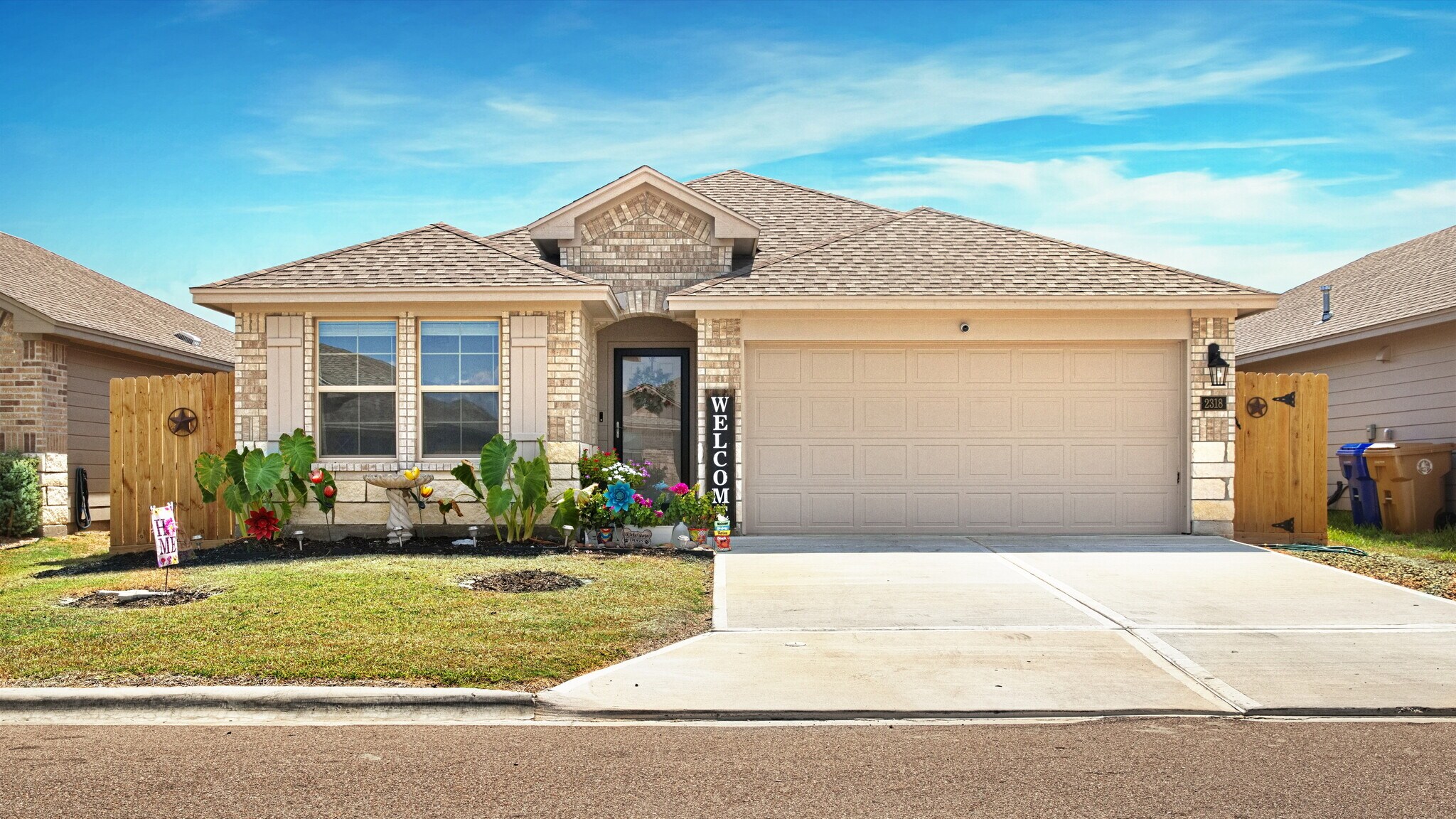 Building Photo - 2318 Delightful Ln