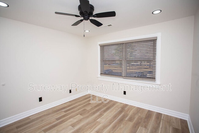 Building Photo - 816 Winding Way