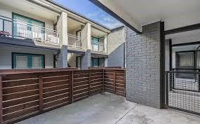 Building Photo - 1925 Moser Ave