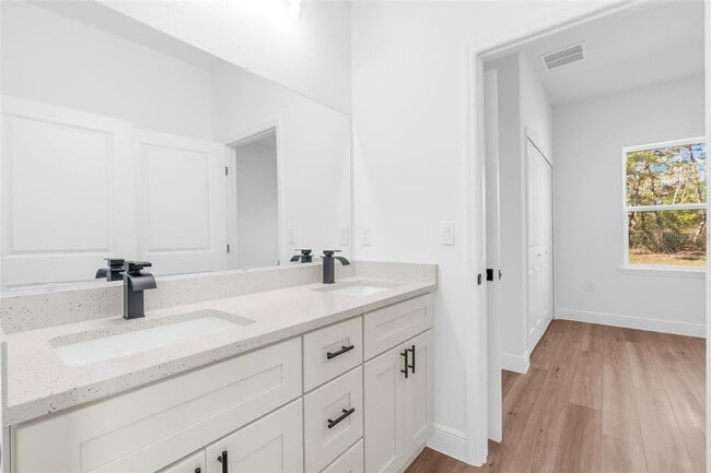 Building Photo - 4411 SW 172nd Street Rd