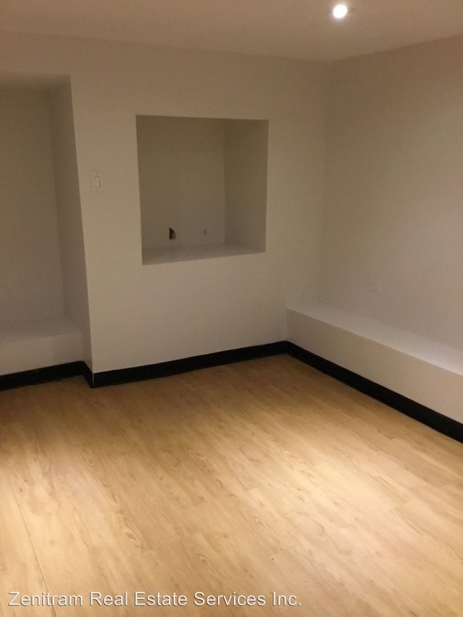 Building Photo - 4623 S Evans Ave