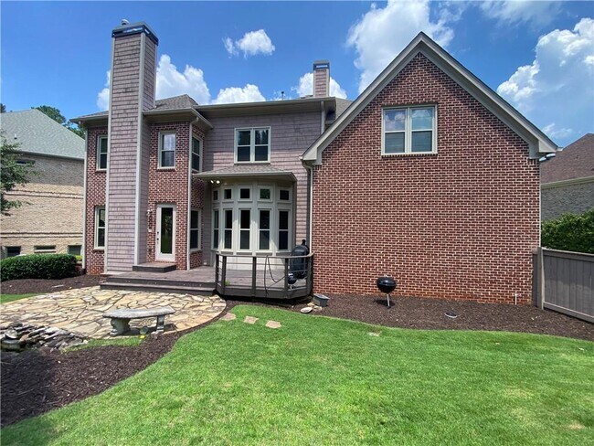 Building Photo - 2464 Canopy Glen NE