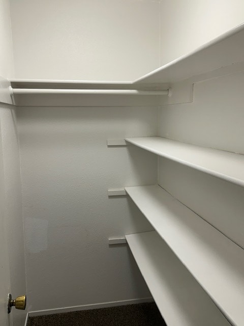 Building Photo - 304 N Riverside Dr