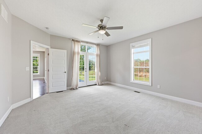 Building Photo - 8017 Pleasant Dr