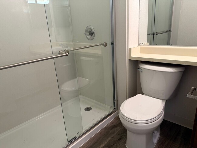 Building Photo - Remodeled 3 bedroom 2 bath house in Citrus Heights HUGE YARD