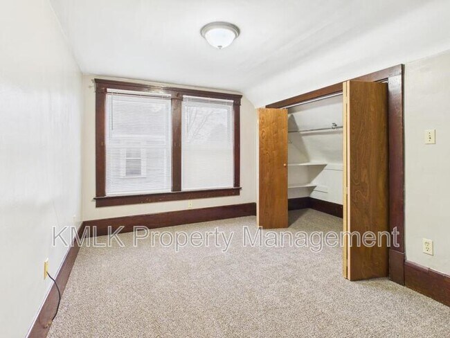 Building Photo - 1159 Carey Ave