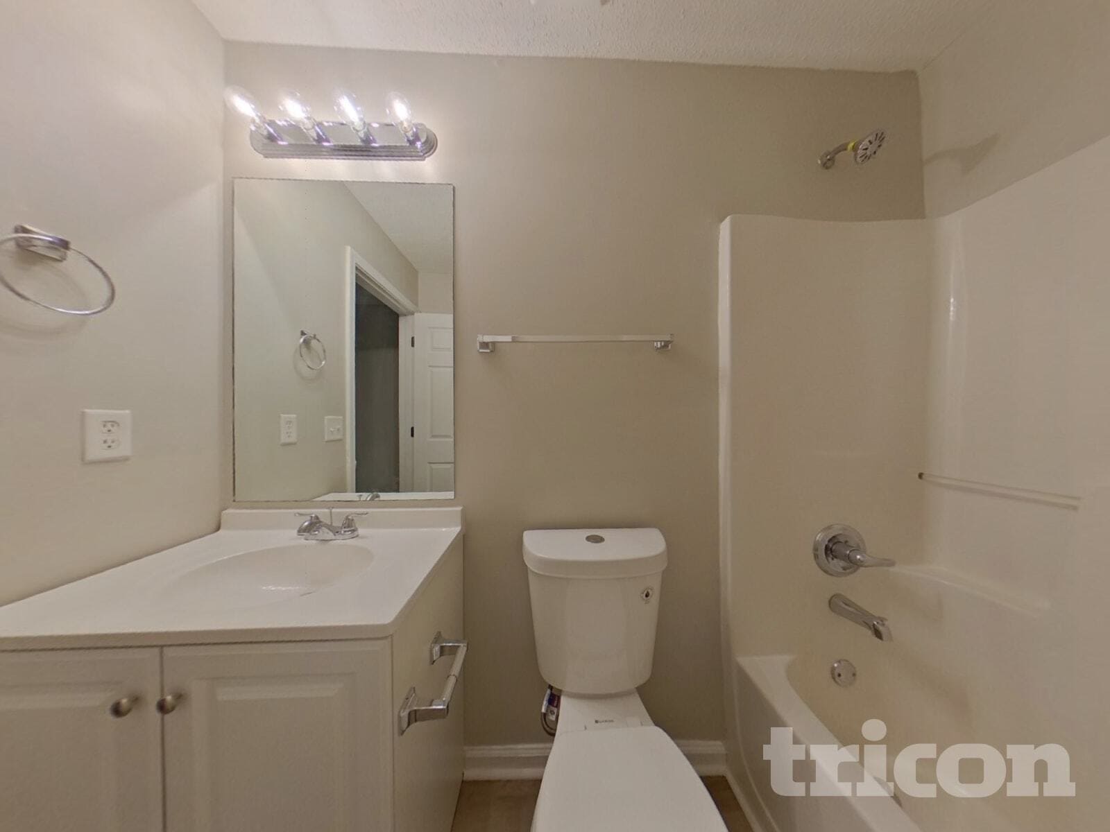 Building Photo - 629 Amberwood Dr