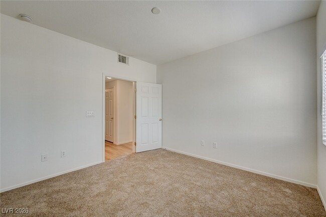 Building Photo - 6160 Rumrill St