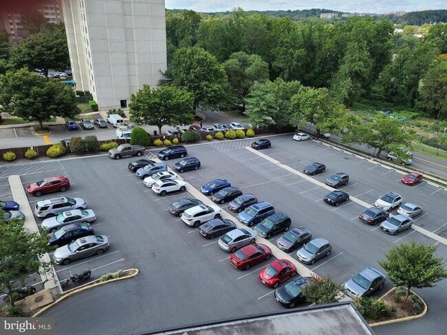 Building Photo - 5340 Holmes Run Pkwy