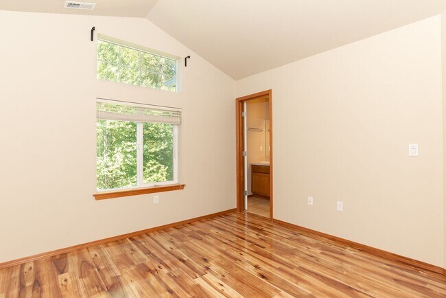 Building Photo - 11568 SE 170th Ct