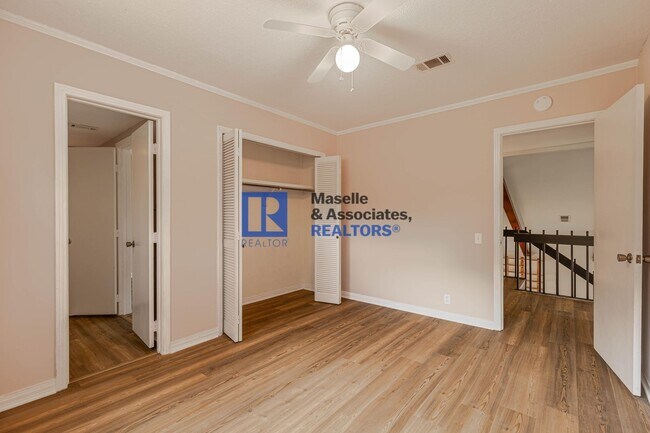 Building Photo - 3 Bed/2.5 Bath Townhouse in Timbers of Crossgates in Brandon