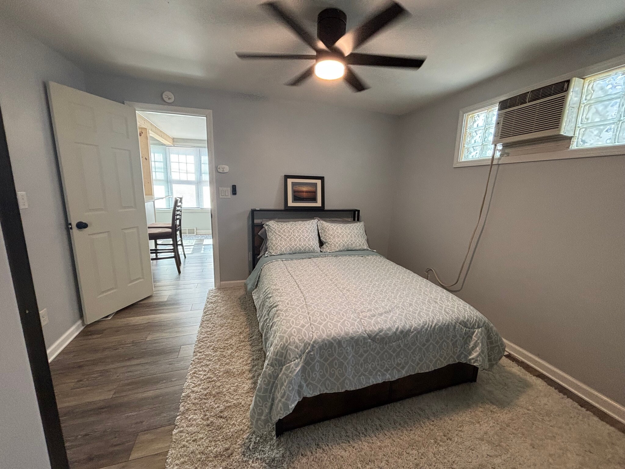 Building Photo - 340 W 26th St