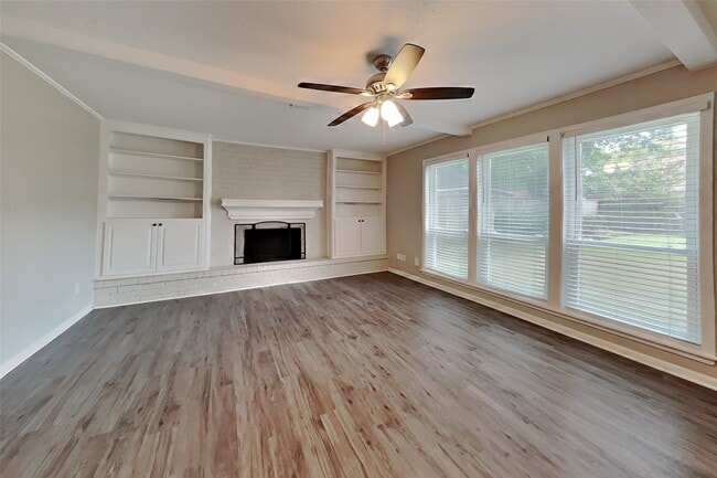 Building Photo - 8110 Renmark Ln
