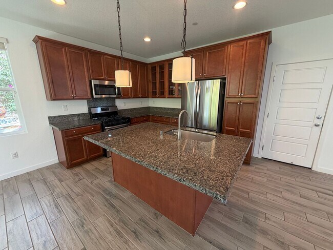 Building Photo - 3 bedroom | 2.5 bathroom | McKinley Village Single Family Home