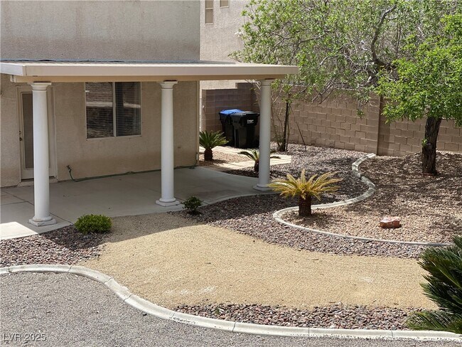 Building Photo - 3826 Discovery Creek Ave