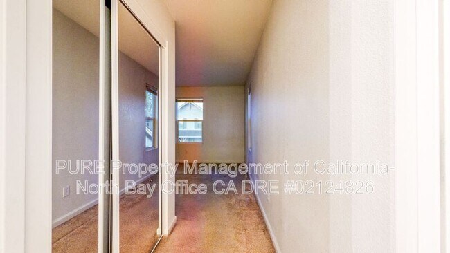 Building Photo - 2024 Northfield Dr