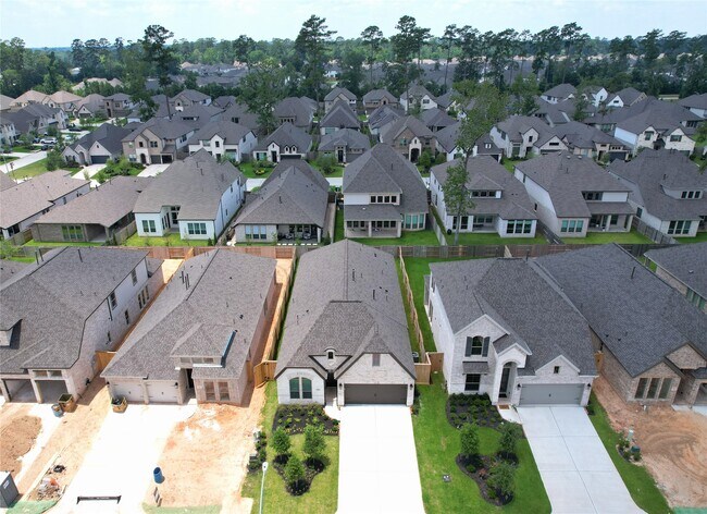 Building Photo - 624 Sand Branch Dr