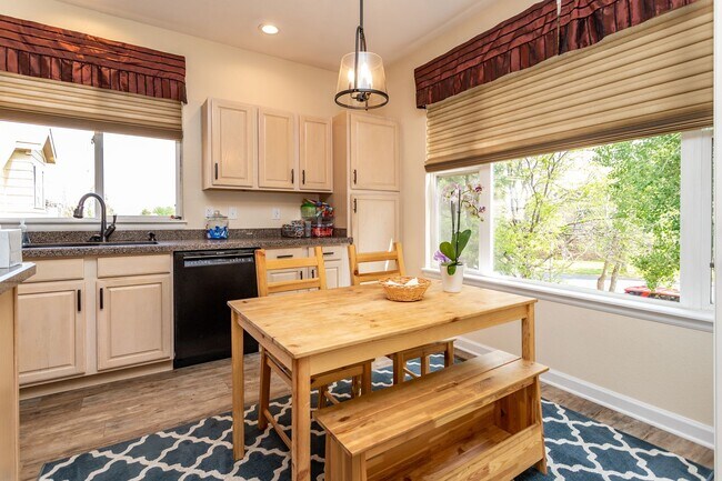 Building Photo - Charming 4-Bedroom Home in Prime Location!!!
