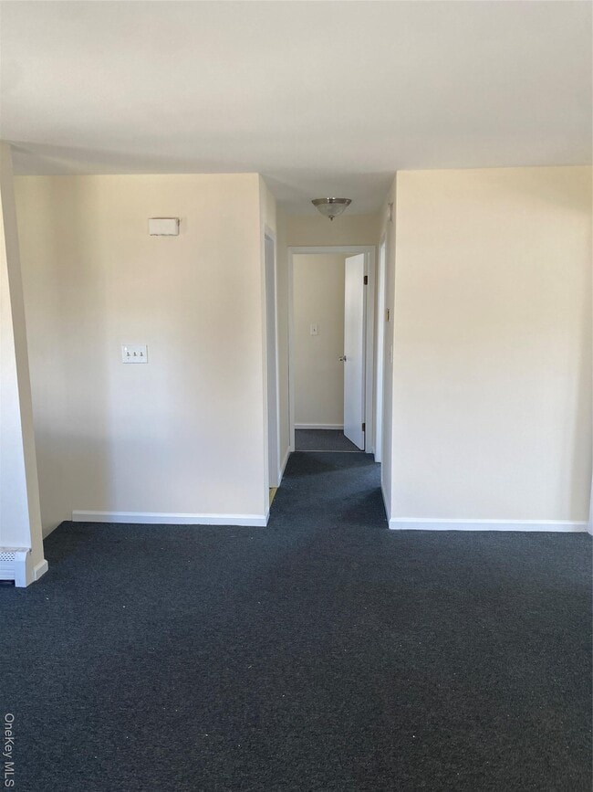 Building Photo - 96 River Ave