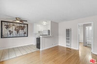 Building Photo - 2624 6th St